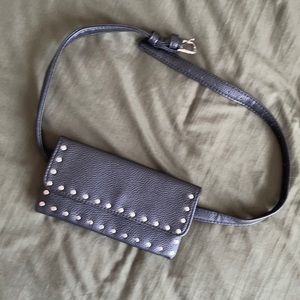 Black belt bag